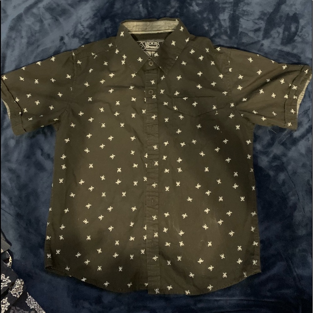 Boys size 8 button down shirt